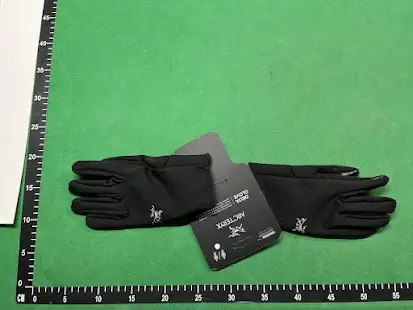 Arc'teryx Gloves QC photo