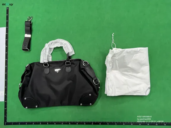 Prada Bag QC photo