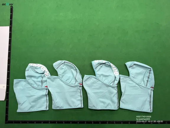Supreme Heat Reactive Balaclava QC photo