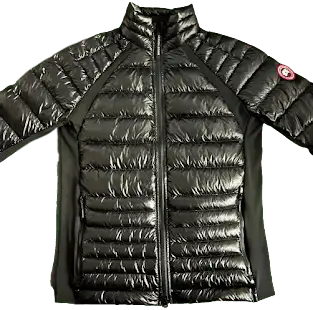 Canada Goose Puffer Jacket product photo