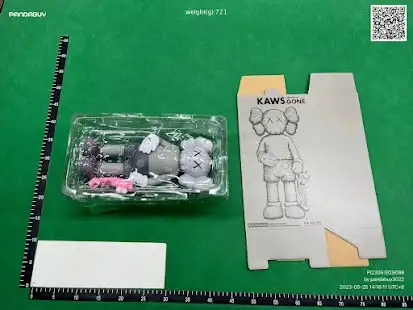 28cm Kaws Figures (8 Variants) QC photo