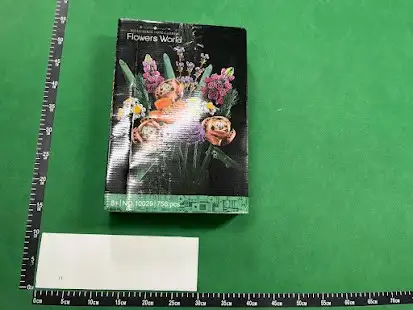 Lego Flower Bouquet QC photo