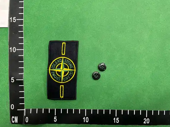 Stone Island Replacement Badge QC photo