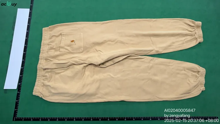 Carhartt Sweatpants QC photo