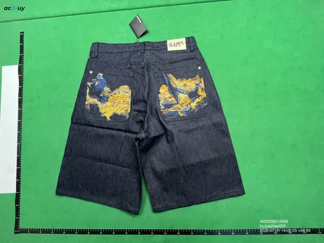 Derschutze Whale Denim Shorts QC photo