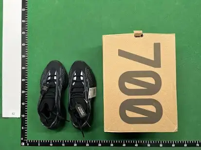 adidas Yeezy 700 (29 Colorways) QC photo