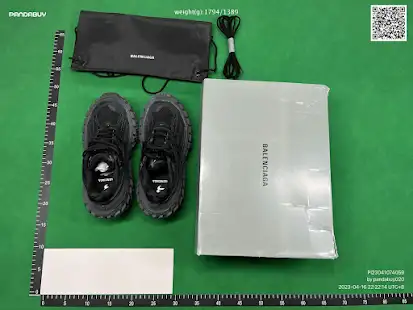 Balenciaga Defender (10 Colors) QC photo