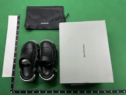 Balenciaga Platform Crocs QC photo