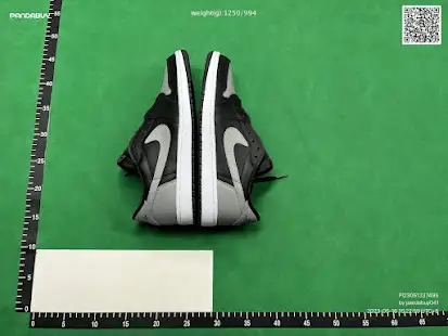 Jordan 1 Retro Low Shadow QC photo