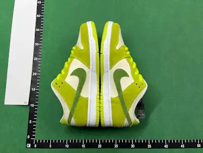 Nike SB Dunk Low Green Apple QC photo