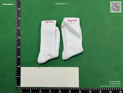 Supreme Socks QC photo