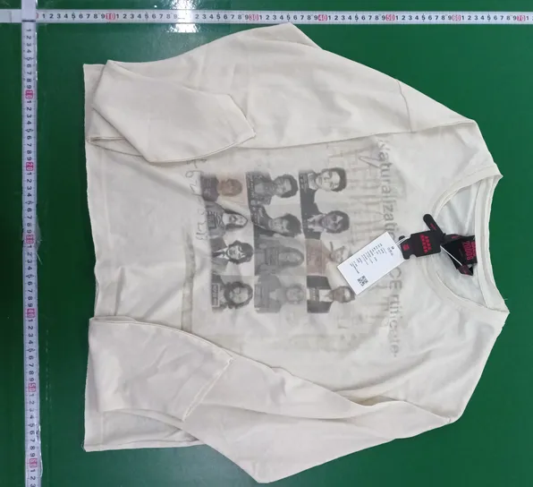 noEmosen White Wanted Poster Print Long Sleeve QC photo