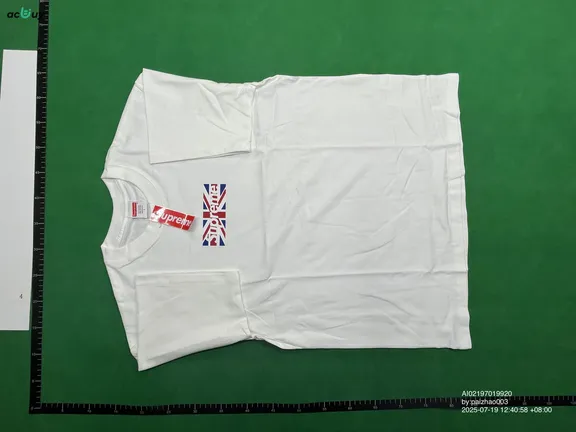Supreme UK Box Logo Tee QC photo