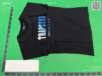 Trapstar Tees QC photo